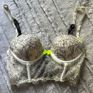 VS white corset bra 32B